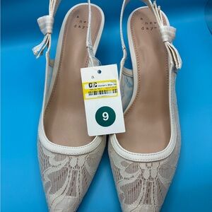 A New Day Women's Lace Cream Slingback Heels